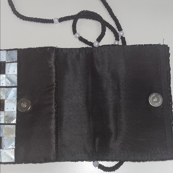 Black and White shell mother of pearl Crossbody Bag one size preowned - Picture 5 of 9